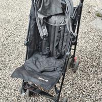 passeggino a ombrello