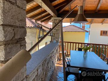 Lampada da terra kare design