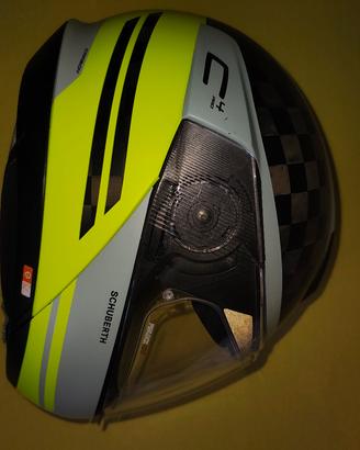 casco Schuberth C4 pro Carbon.