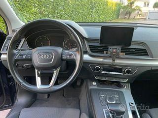 PRIVATO VENDE AUDI Q5 BUSINESS