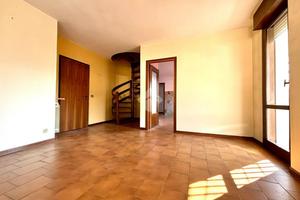 4 LOCALI A VALDOBBIADENE