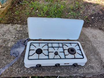 Fornello a gas 3 fuochi 