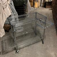 Carrello in acciaio porta pc