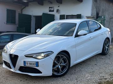 Alfa Romeo GIULIA 2.2d 150 CV SUPER KMCERT GARANZ