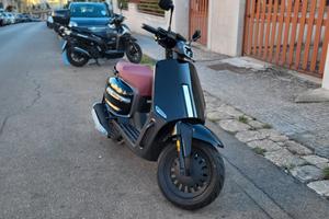 scooter Velocifero Tennis 125 demo 600km anche bia