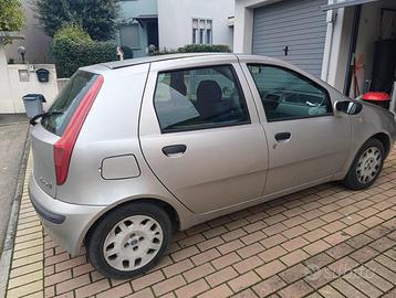 Fiat punto 1.2?benzina anno 2000