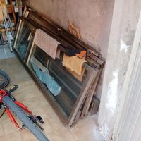 N.2 porte in alluminio per esterno