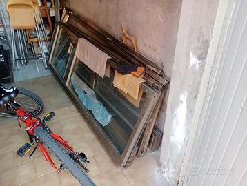 N.2 porte in alluminio per esterno