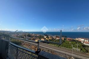 3 LOCALI A TRABIA