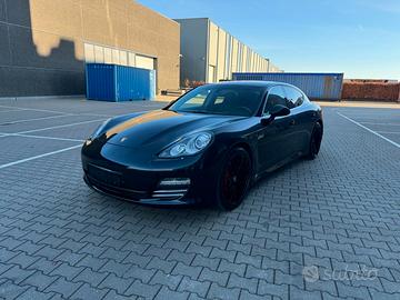 Porsche Panamera 4.8 4S