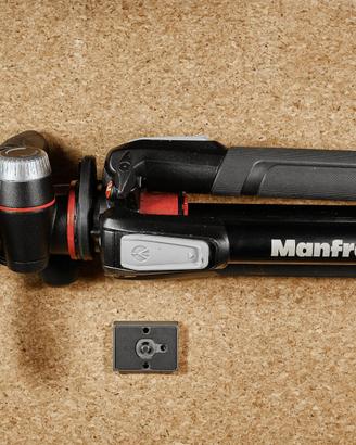 Treppiede Manfrotto 055 XPRO3 + Testa MHXPRO-3W