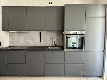 Cucina ikea completa di elettrodomestici