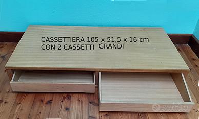 Cassettiera in legno