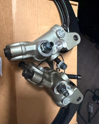 Ducati Panigale V4 pompa freno e frizione