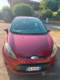 Ford fiesta 1.2 benzina neopatentati