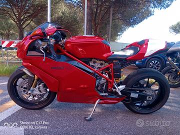 Ducati 749 R