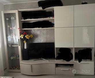 Parete attrezzata soggiorno