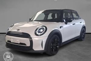 MINI Cooper 1.5 Cooper Camden 5 porte Pacchetto