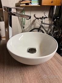 Lavndino da appoggio per bagno