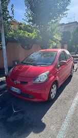 TOYOTA AYGO 2007 - 117.000 KM - GOMME NUOVE