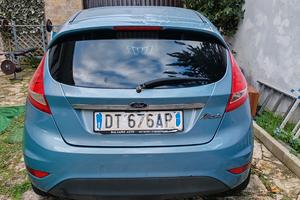Ford fiesta 1200cc 