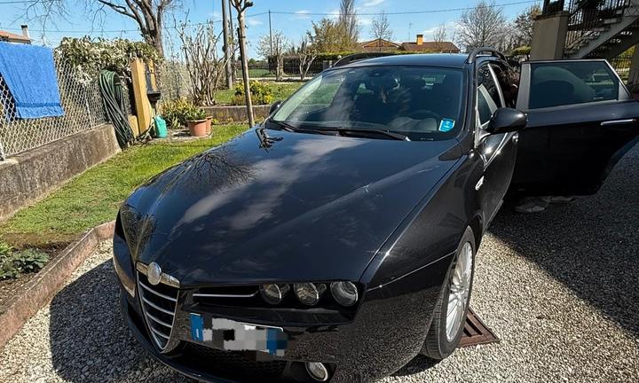 alfa romeo 159 1,9 JTD m