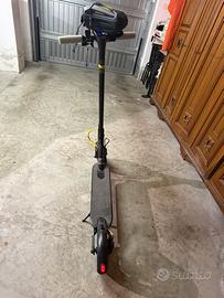 MONOPATTINO ELETTRICO LEXGO R8X lite