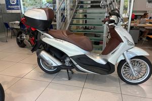 Piaggio Beverly 300 i.e.