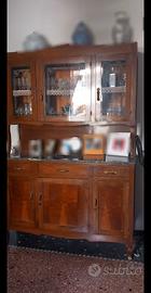 Credenza antica