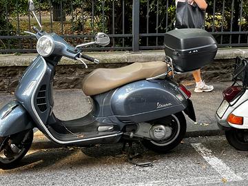 Vespa 300 ie