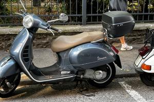 Vespa 300 ie