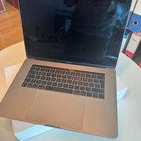 Macbook PRO 15 pollici touchbar