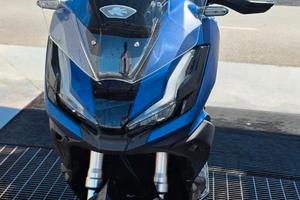 Honda ADV 350 blu del 03.2024