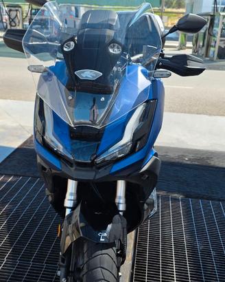 Honda ADV 350 blu del 03.2024