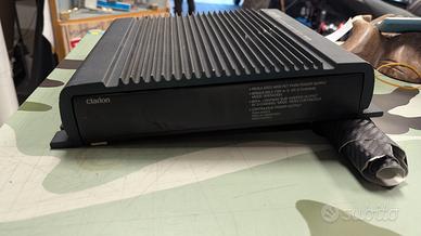 AMPLIFICATORE clarion