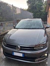 Volkswagen  polo