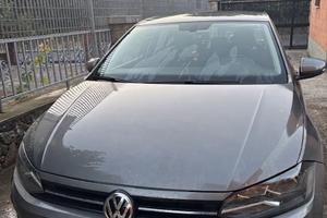 Volkswagen  polo
