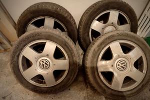 Cerchi VW Polo 2010 e Gomme Termiche - 185/60/R15