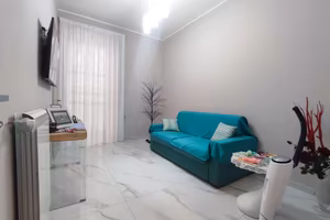 3 Locali con Terrazzo, zona centro
