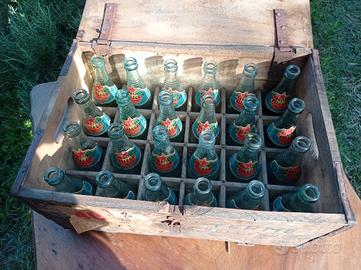 Cassetta e 24 bottigliette Aranciata S.Pellegrino 