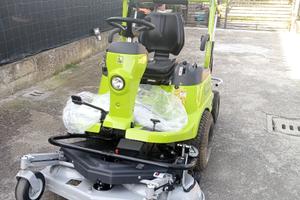 Trattorino rasaerba Fd450