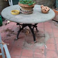 tavolo in marmo con barbecue interno h70 diam 120