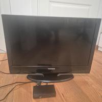 Televisore  26" + decoder 
