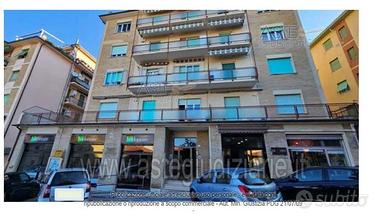 Cantina Ancona [A4349990]