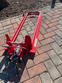 SOLLEVATORE IDRAULICO PER TRATTORINO