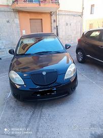Lancia Ypsilon 1.3 Multijet (2009) momodesign