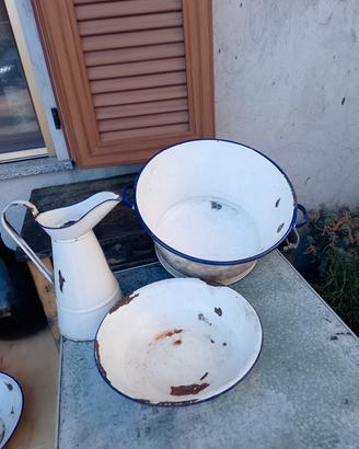 oggetti smaltati vintage primi 900