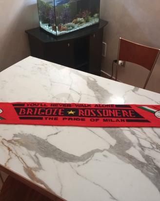 Écharpe AC Milan Brigate Rossonere Vintage Années 90 En Satin + 1 Sticker Offert