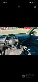Auto nissan micra 1.2 gpl perfetto