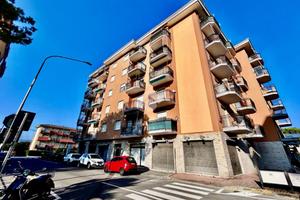 3 LOCALI A ANDORA